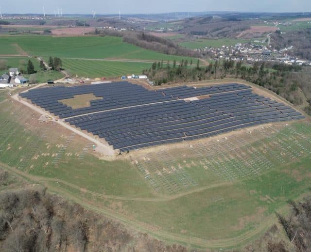 Solarpark Lauperath erweitert die PV-Landschaft in der Südeifel